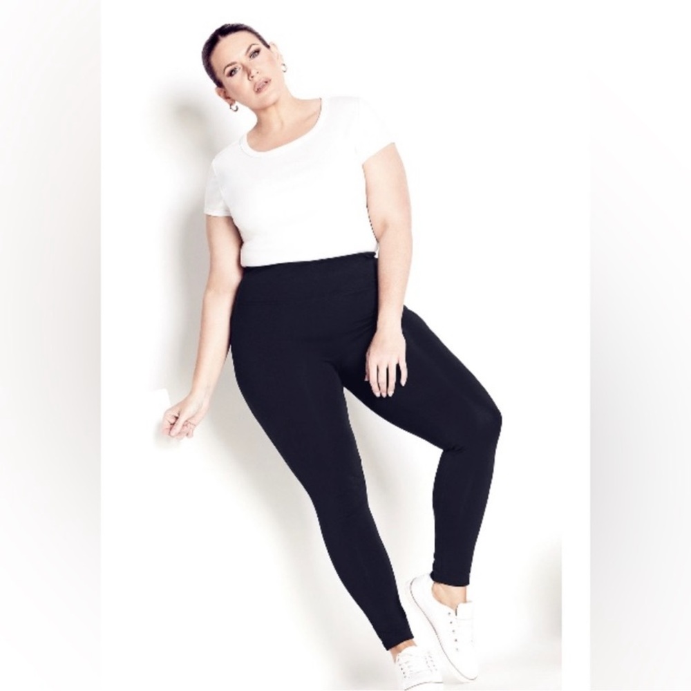 NWT Ave Leisure Classic Black Women's Leggings
